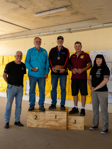 Heavy gun Podium